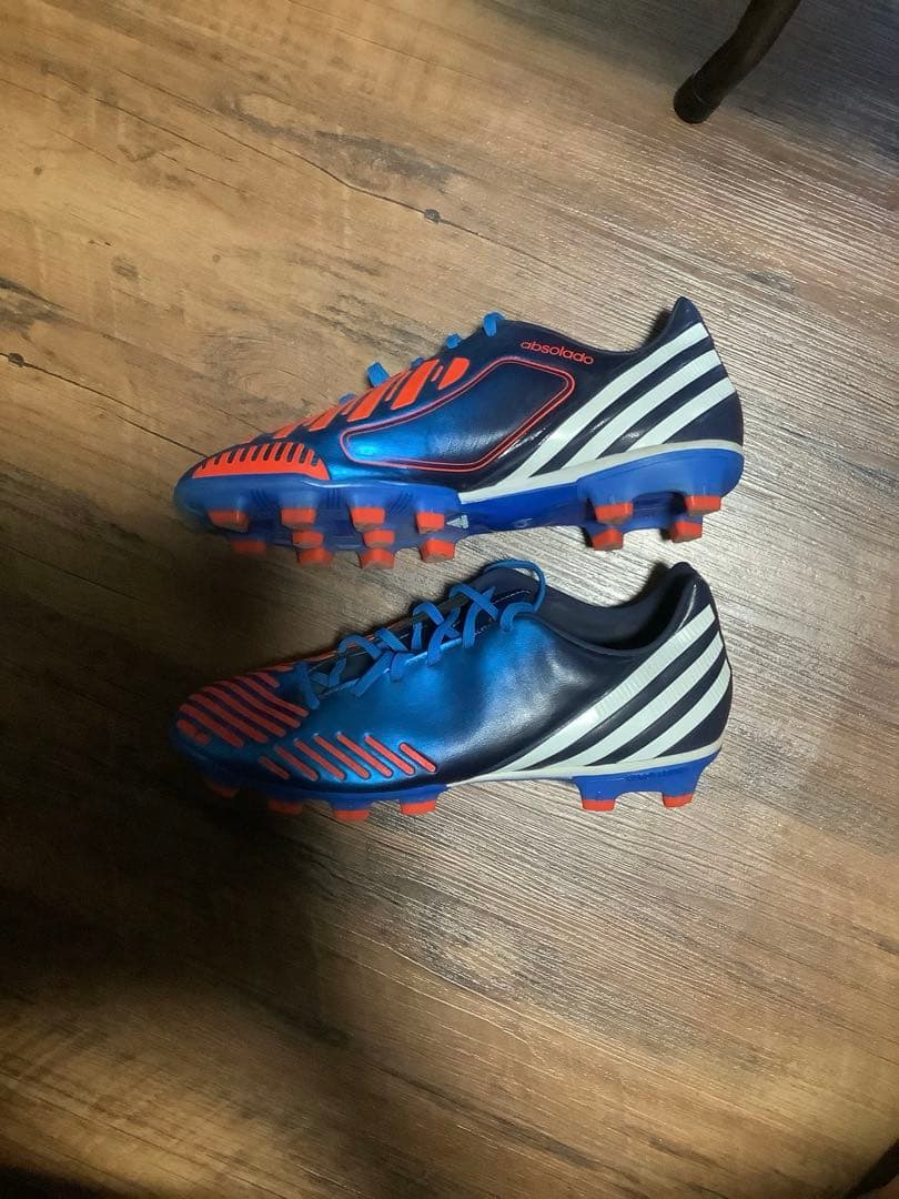 【2012年モデル】激レア商品！adidasプレデター アブソラド HG