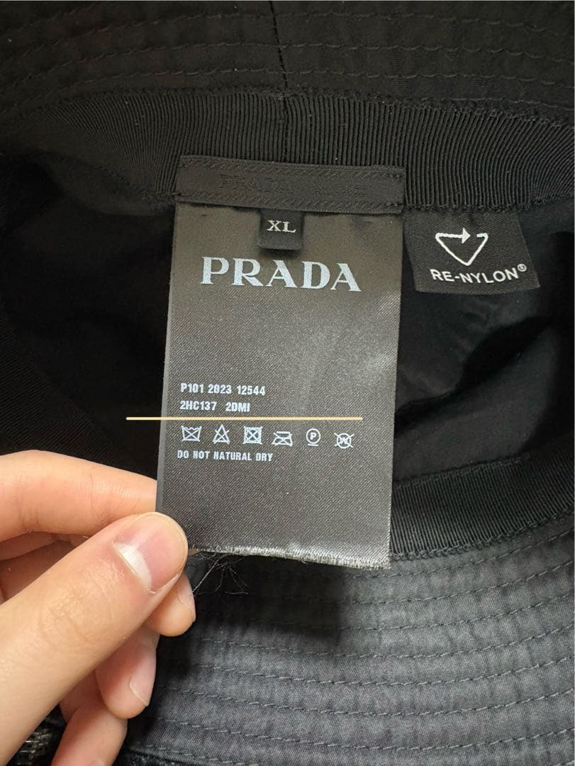 領収書画像ありPRADA ブラック バケットハット XL（安心鑑定付き）