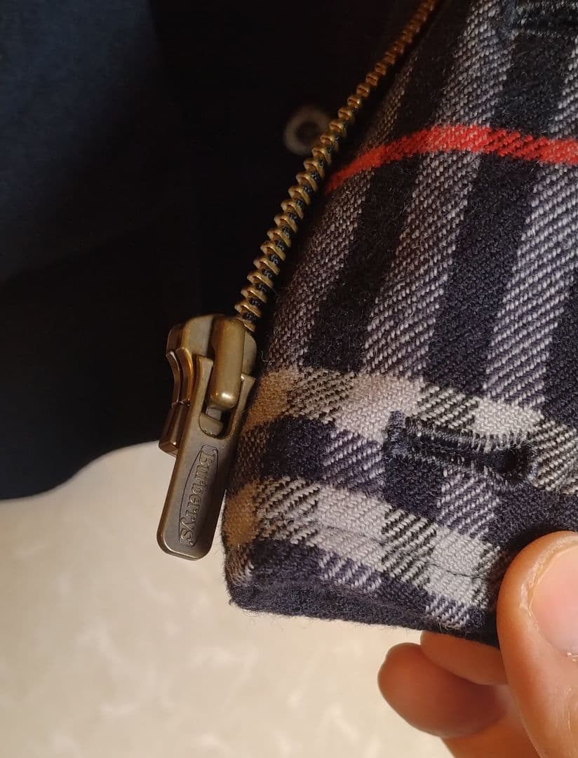 美品 Burberrys' ウール・アルカパ混 ブルゾン ノバチェック柄 M