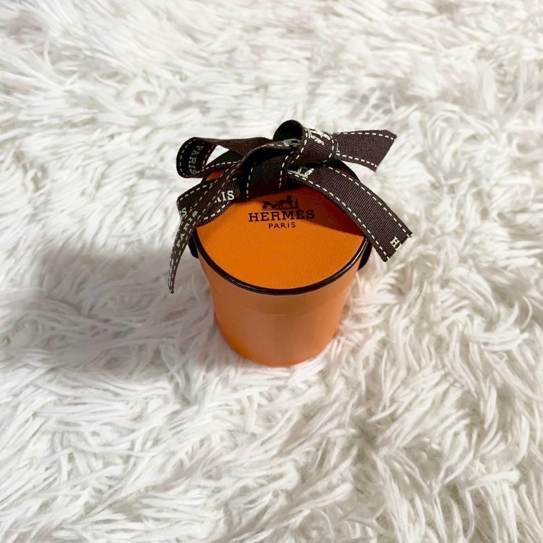 HERMES　エルメス　EXLIBRIS　エクスリブリス　ツイリー　スカーフ
