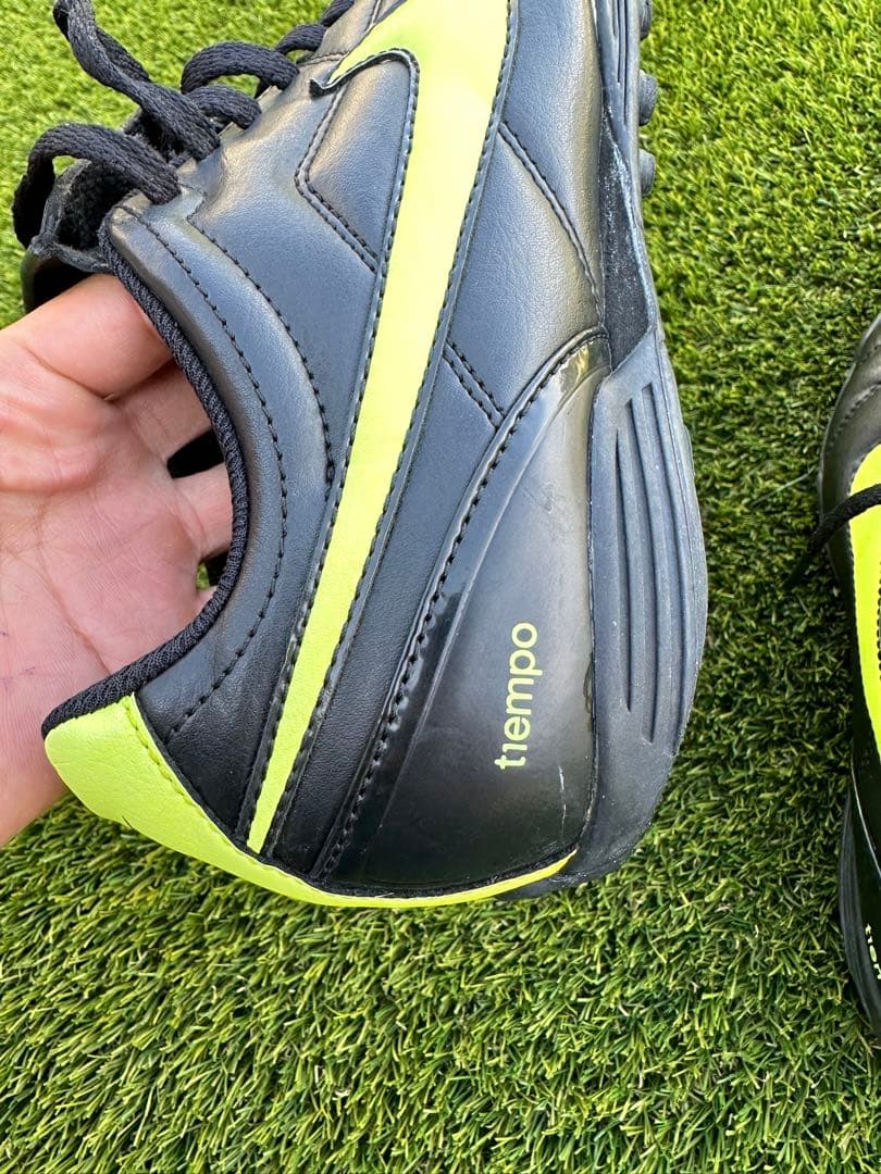シューズ Nike Tiempo Natural II Volt Leather