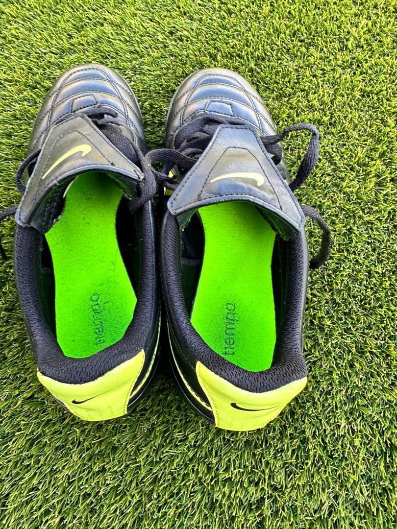 シューズ Nike Tiempo Natural II Volt Leather