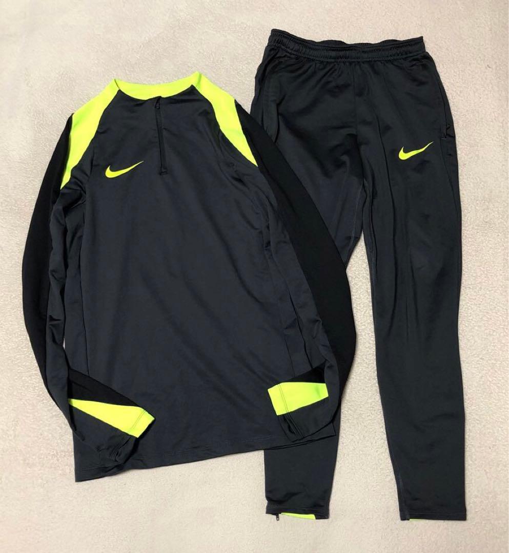 美品　Nike ストライク　ハーフジップ　セットアップ　サイズS