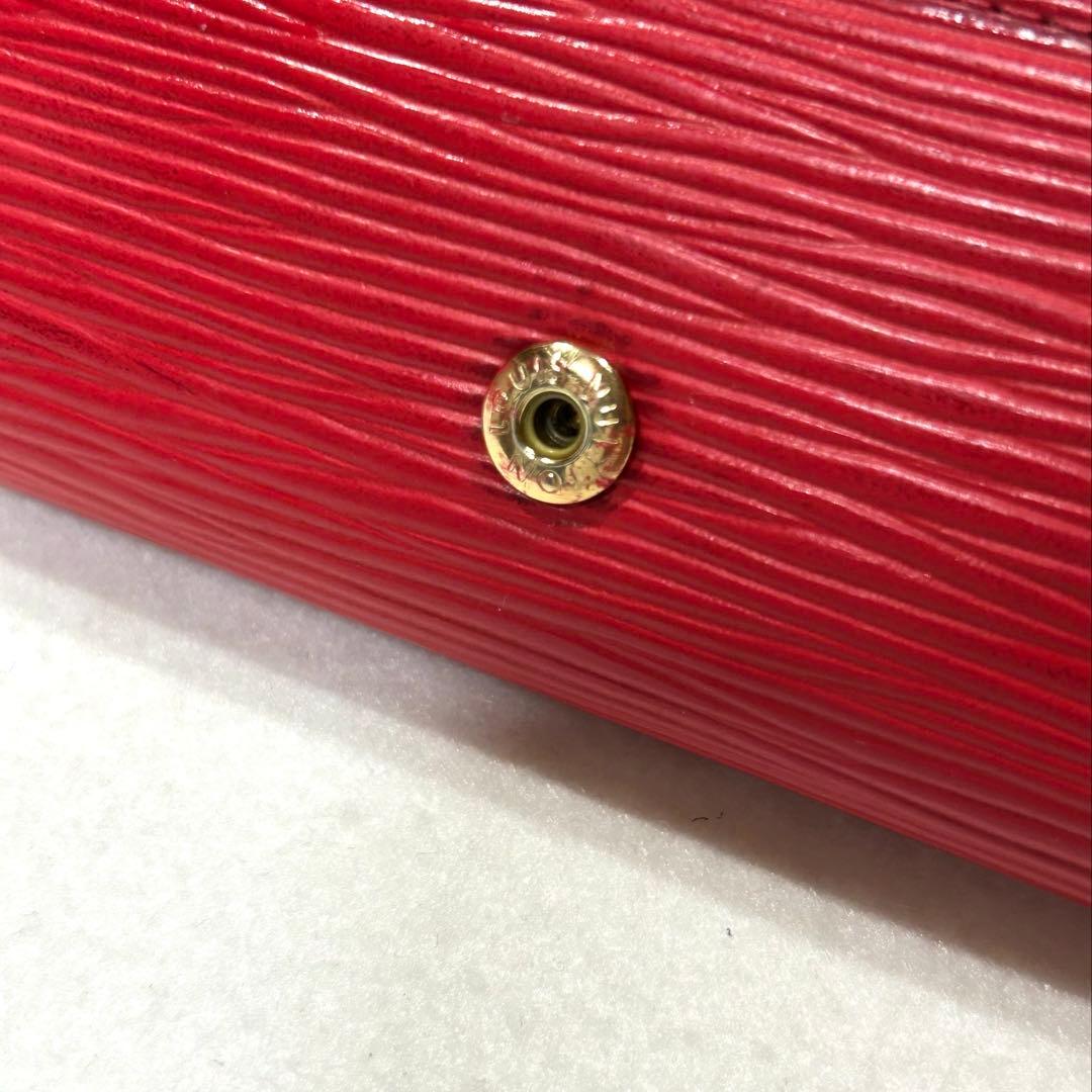LOUIS VUITTON キーケース　ミュルティクレ4 エピレザー