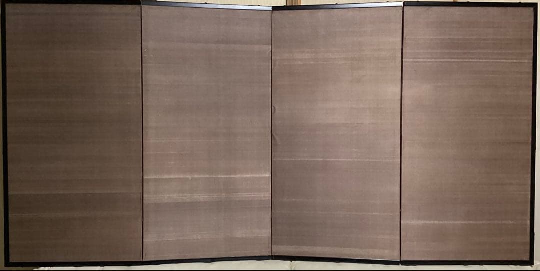 四つ折り屏風　日本画　金箔彩色　『菊花』