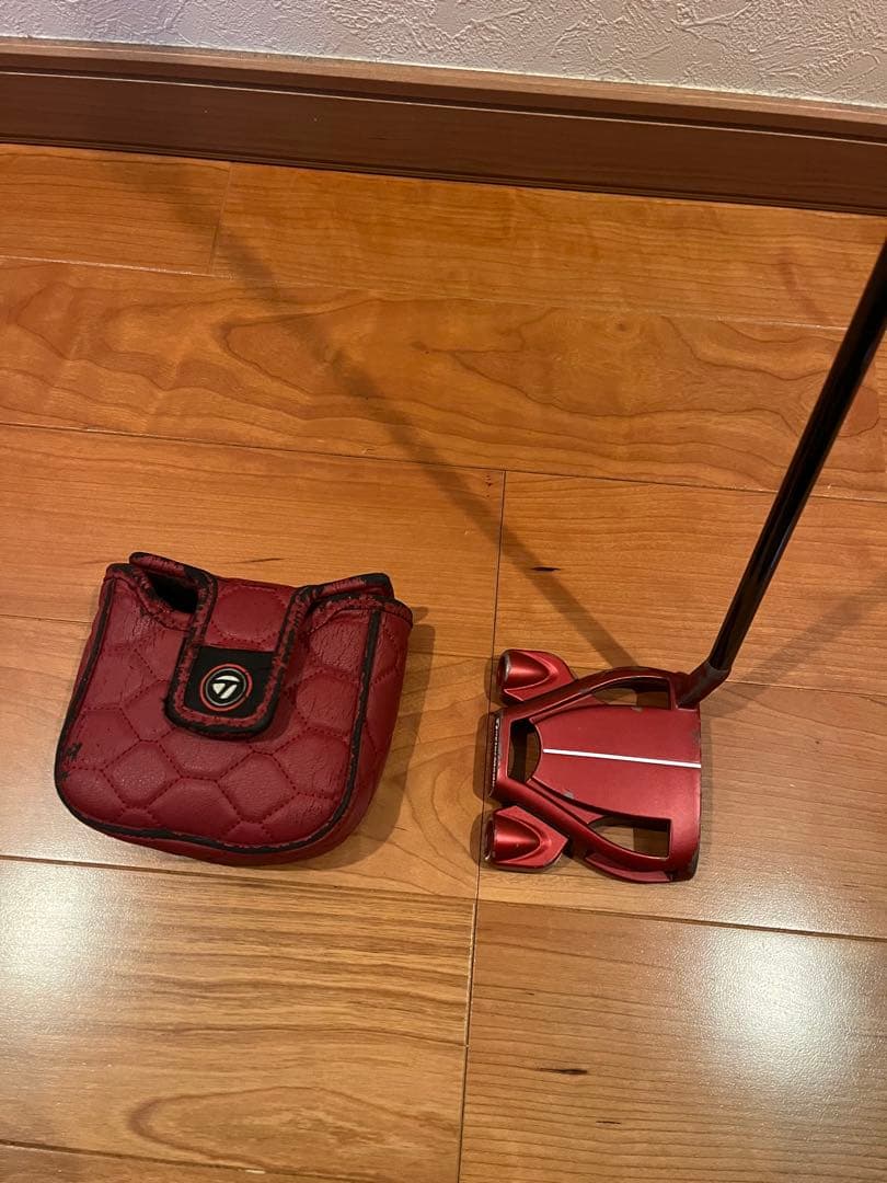 TaylorMade Spider パター レッド