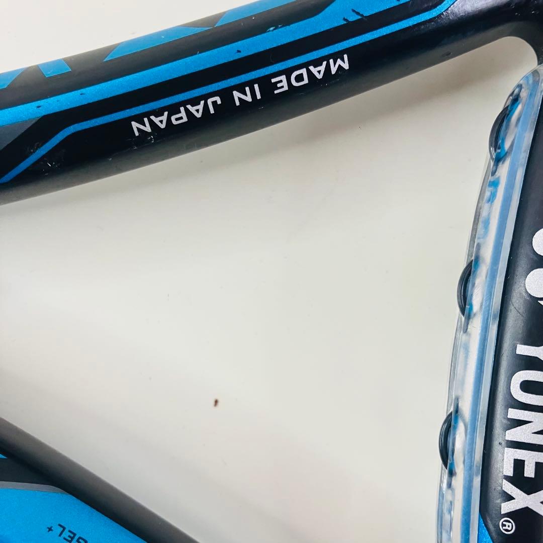YONEX 硬式用テニスラケット 黒/青EZONEDR98