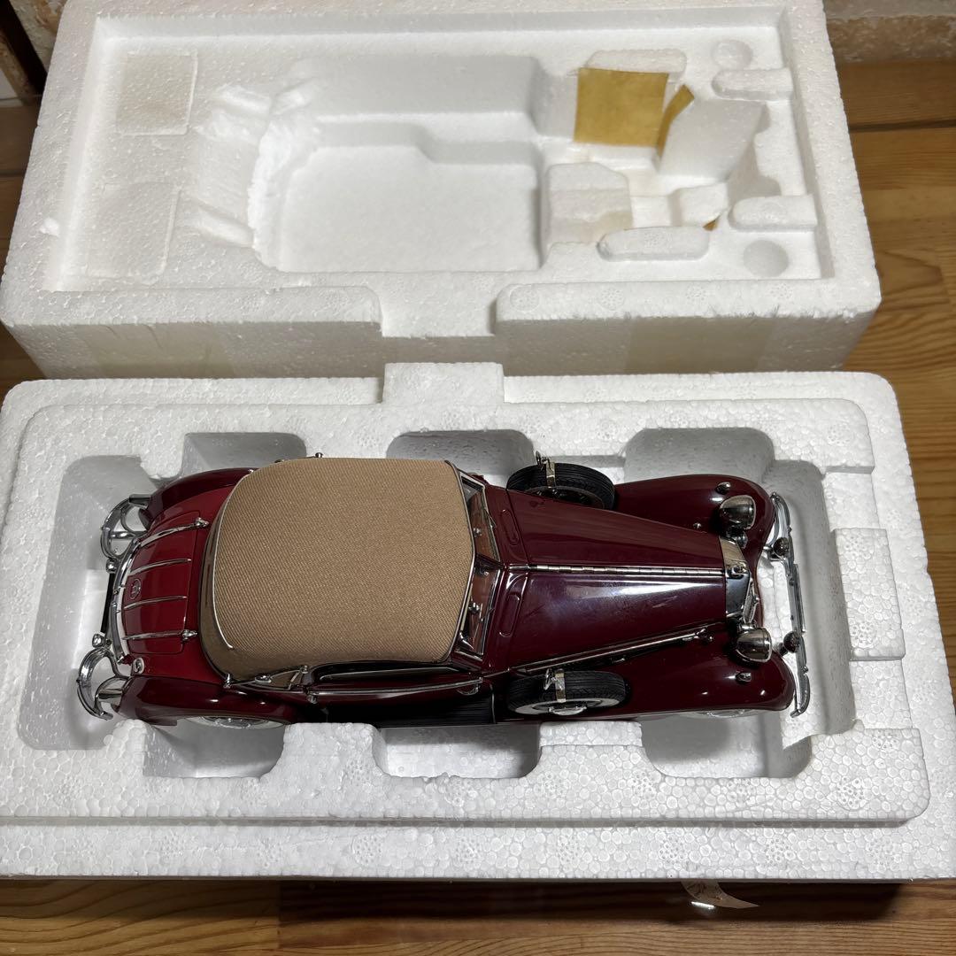 り**様 CMC 1/24 Horch 853 (1937)