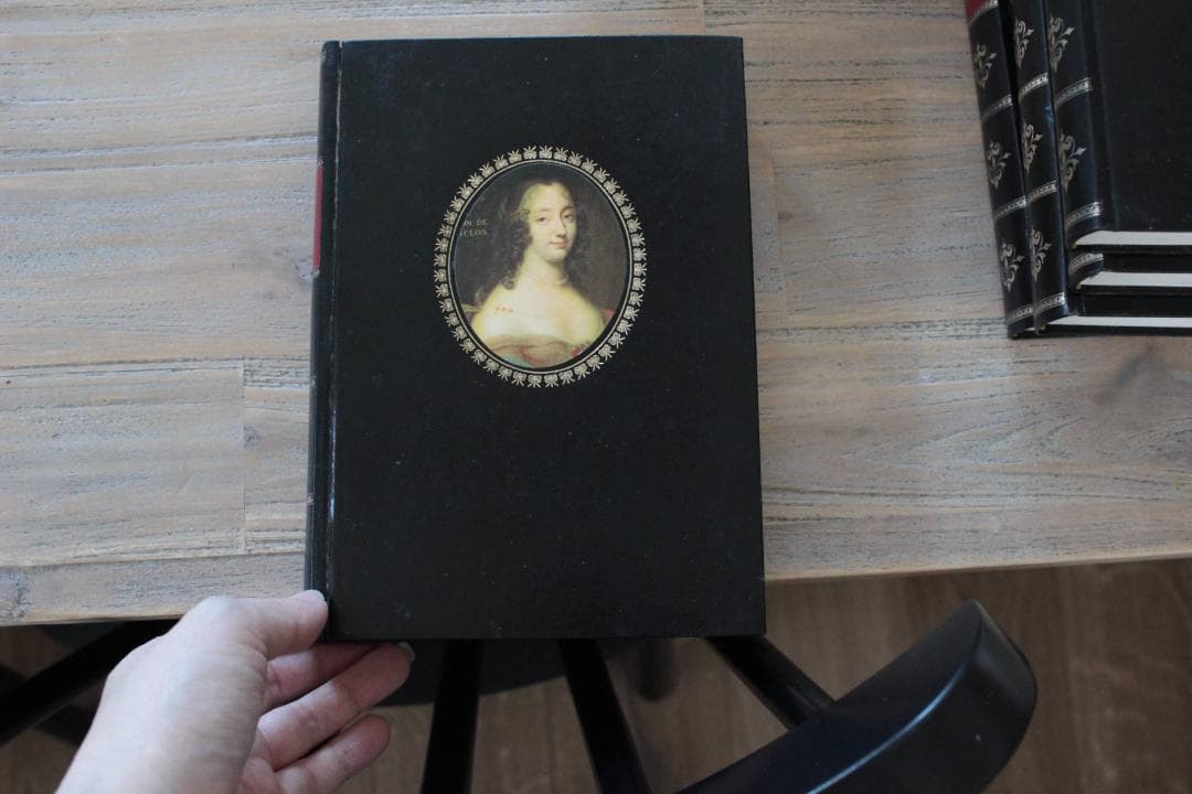 フランス古書 7冊セット/黒表紙・インテリア撮影