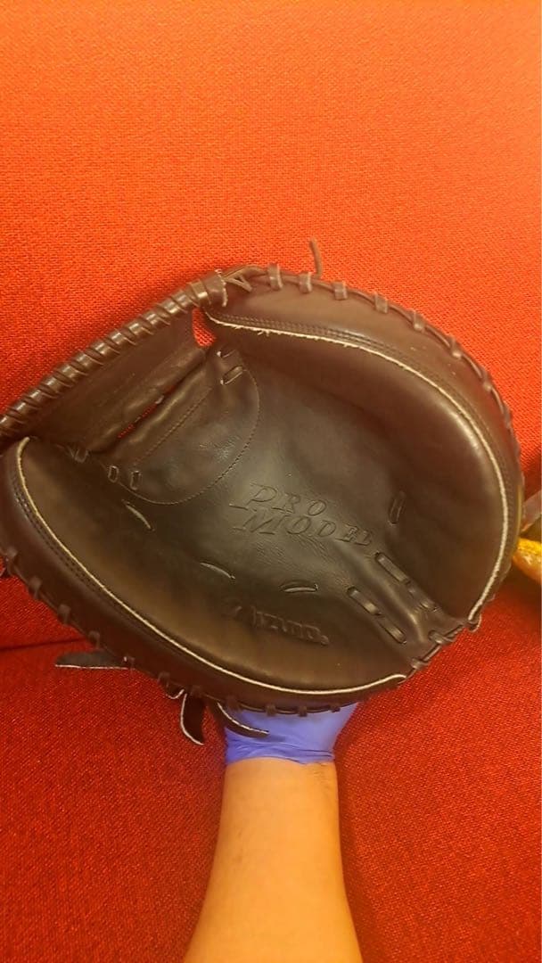限定特典‼️黒のMizuno軟式グローブ