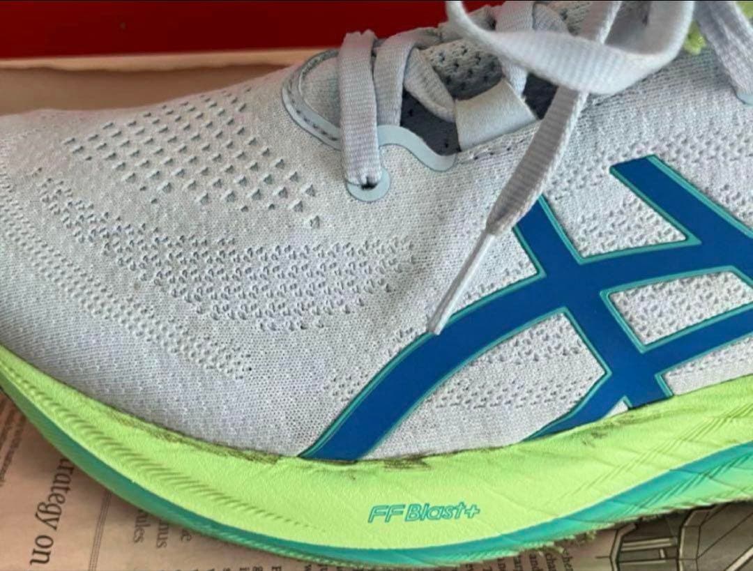 ⑥ asics　アシックス　GEL-NIMBUS 26　ランニングシューズ