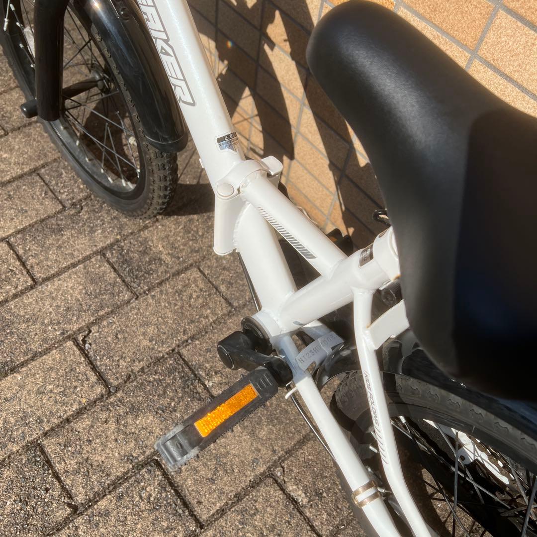 横浜市近辺お手渡し美品 折りたたみキッズ幼児自転車16インチ美品ヘルメット付き