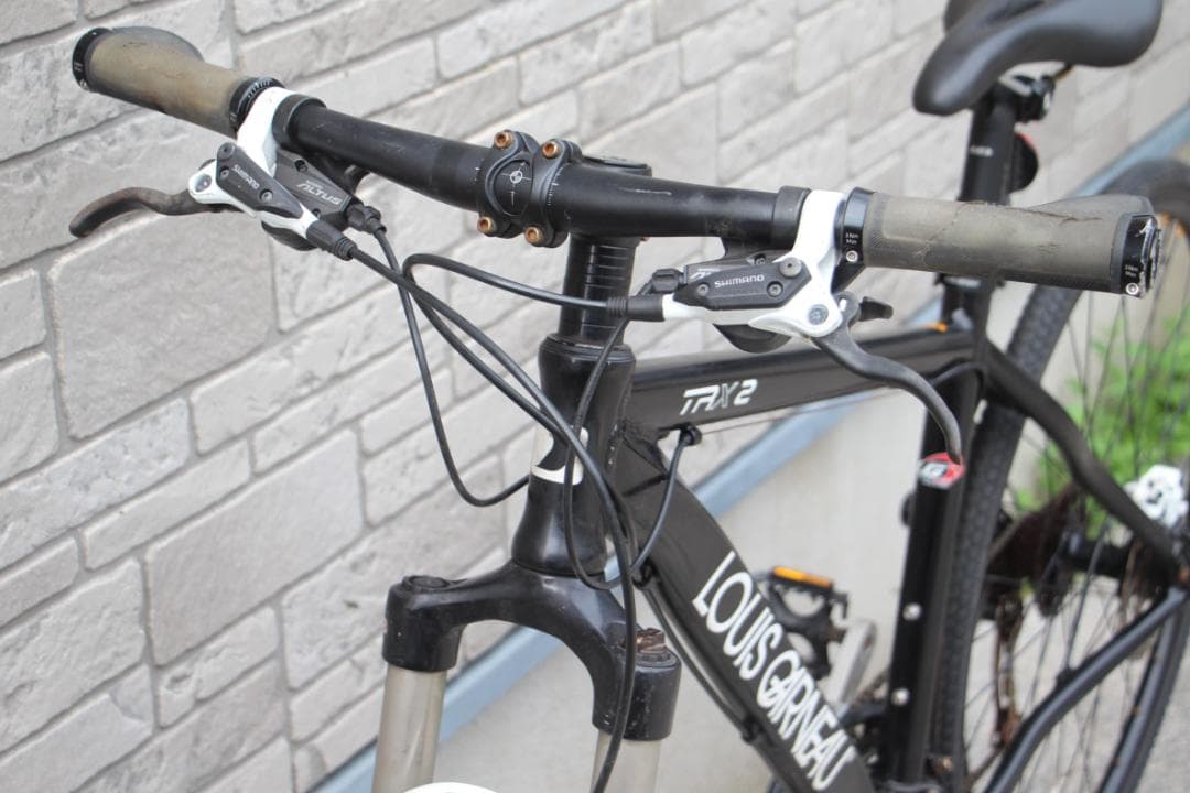 引き取り限定♪ルイガノ♪TRX2♪前後油圧式ディスク♪LOUIS GARNEAU