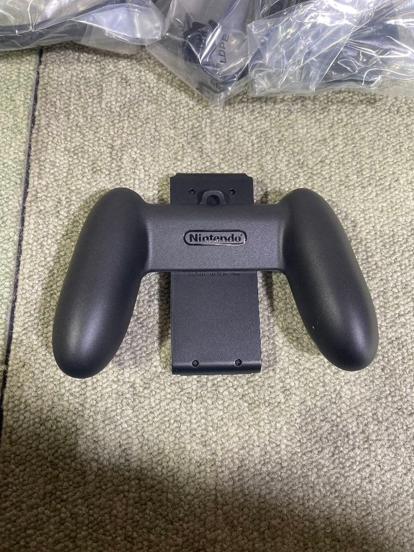 タ*コ様 ◆美品◆任天堂Switchバッテリー強化版 グレー本体一式◾️おまけ付