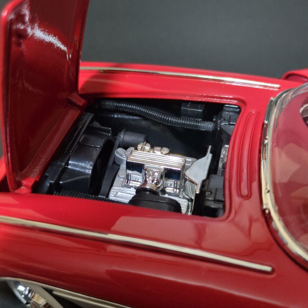 1/18ミニカー　CHEVROLET·CORVETTE·C1