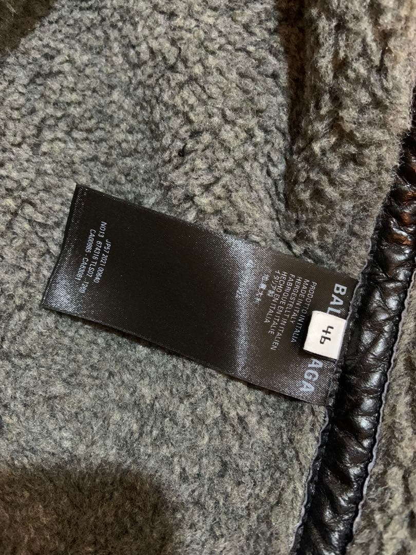BALENCIAGA フード付きレザージャケット
