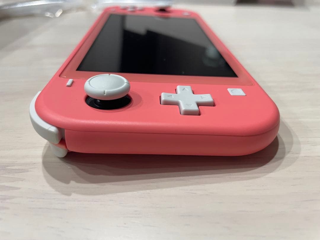 値下げNintendo Switch Lite ピンク本体 充電器 ケース付き