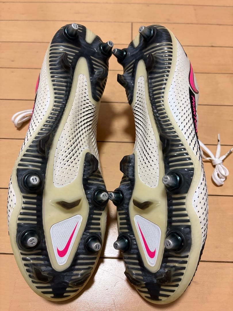 NIKE PHANTOM GT スパイク　29cm SG（天然芝用）