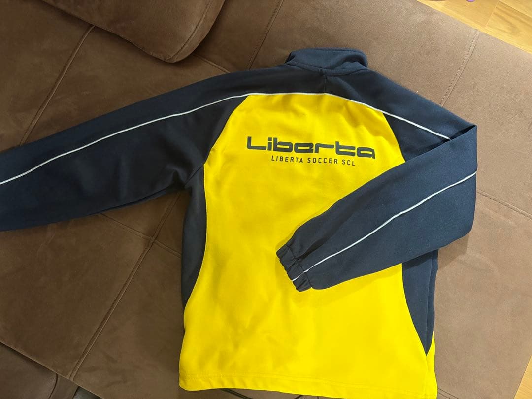 リベルタ　Liberta フルジップジャージ イエロー・ネイビー