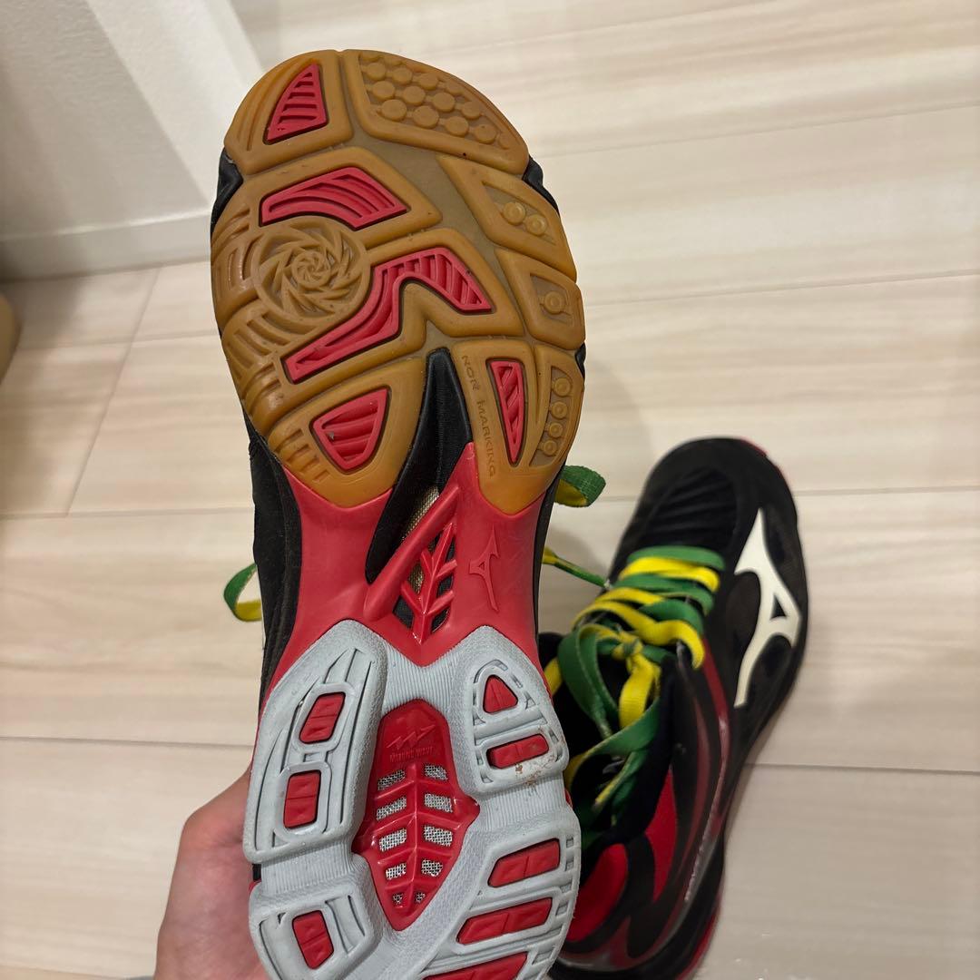 ミズノ Wave Lightning Volleyball Shoe 中古