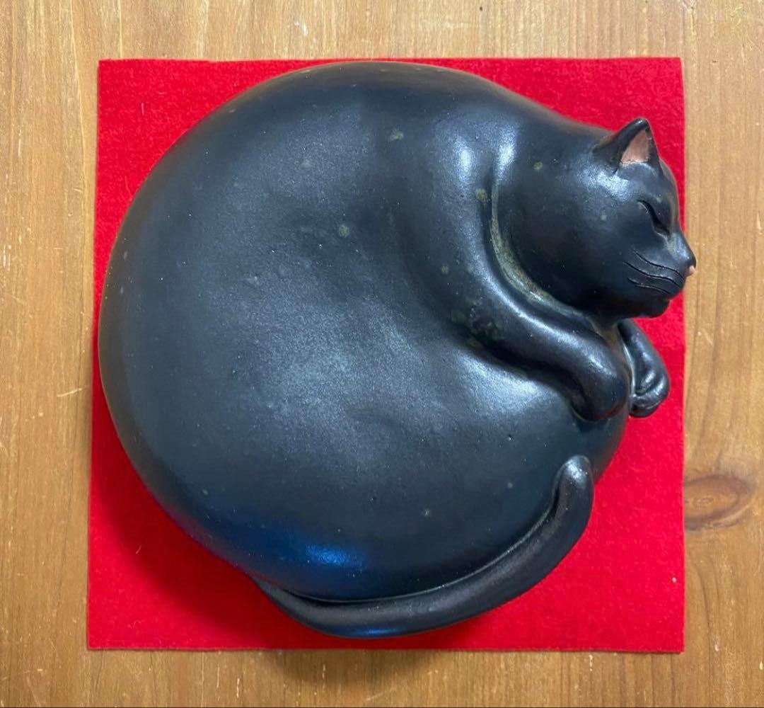 中古品【鏡餅 猫】黒猫♡猫の置物♡陶器製♡横向き♡