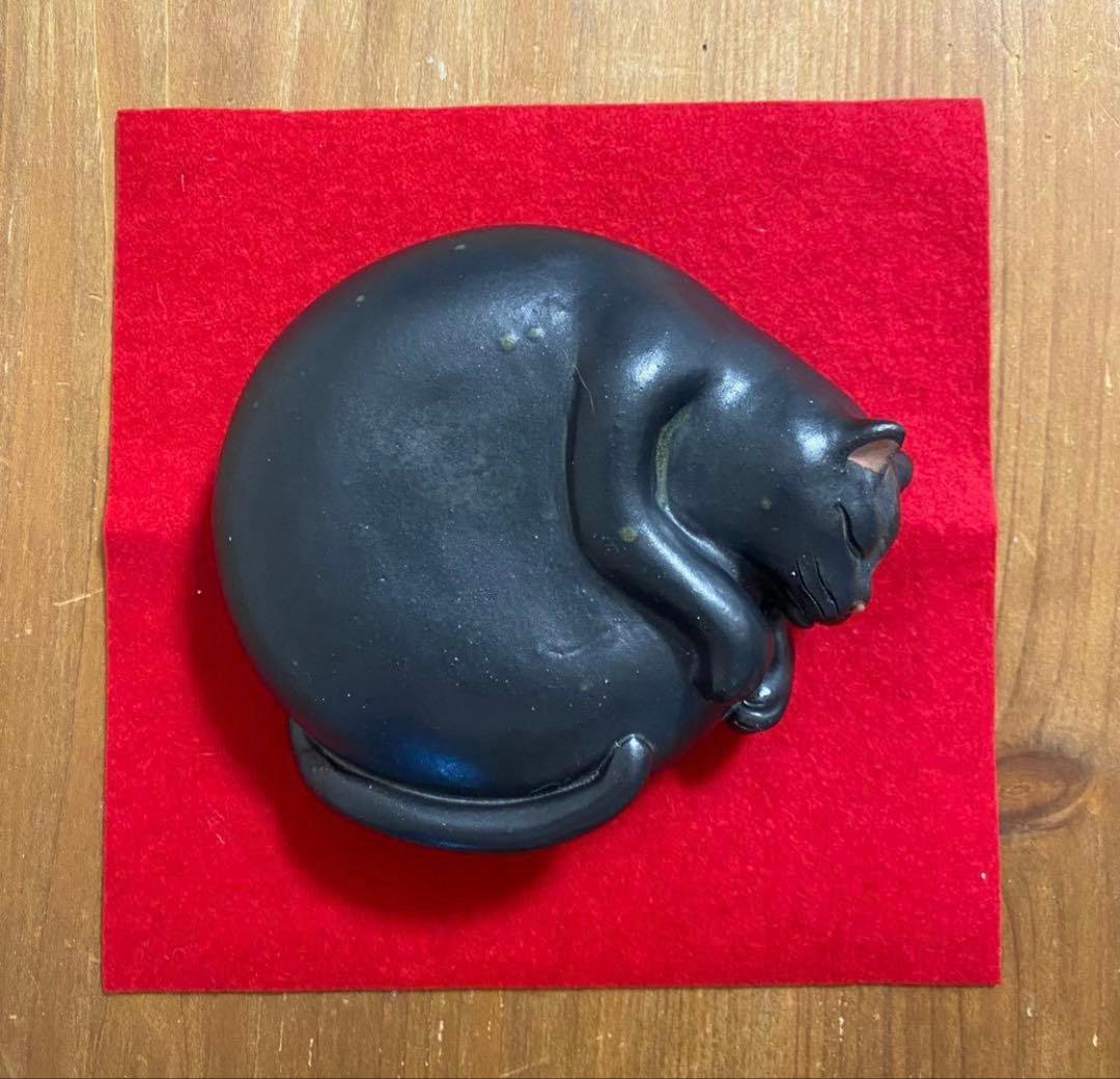 中古品【鏡餅 猫】黒猫♡猫の置物♡陶器製♡横向き♡