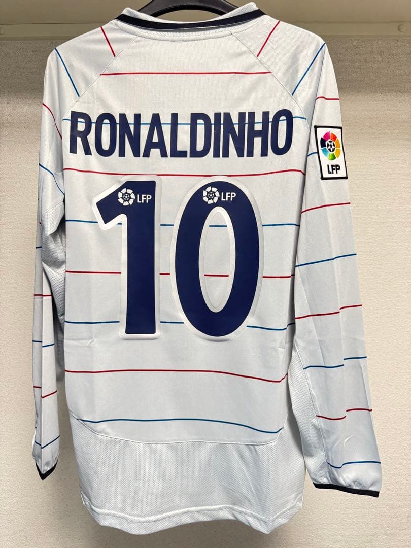 FC Barcelona RONALDINHO 10 長袖シャツ Lサイズ