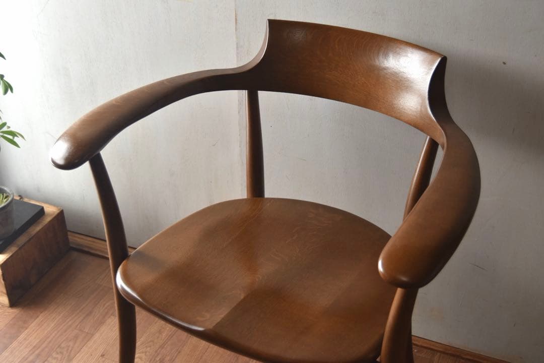 飛騨産業 CRESCENT アームチェア