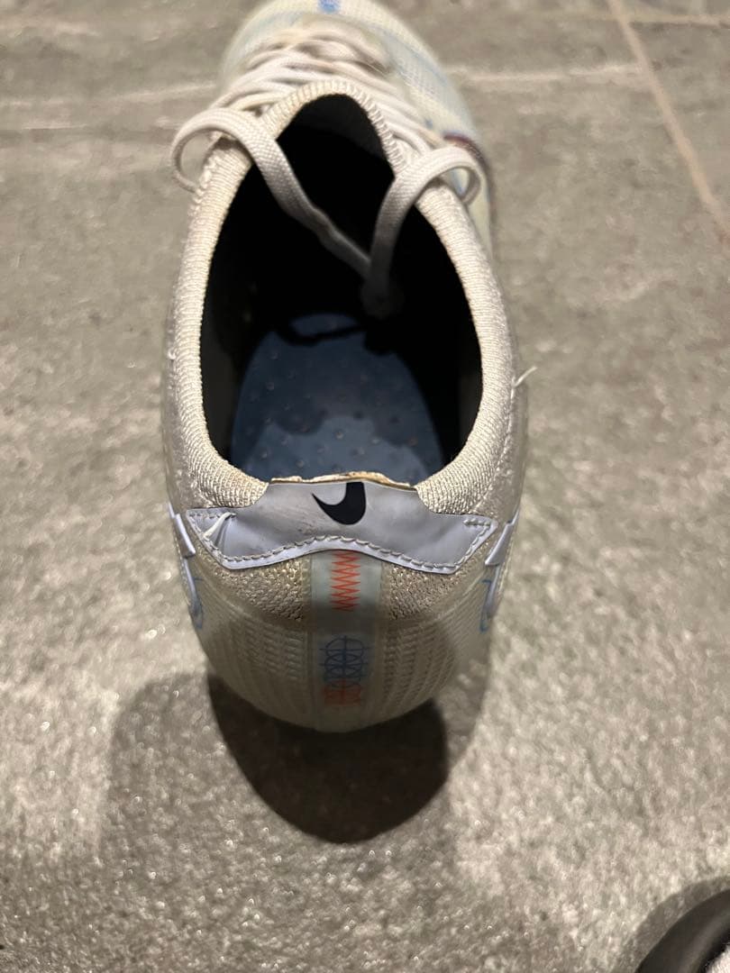 NIKE マーキュリアル ヴェイパー 14 エリート HG