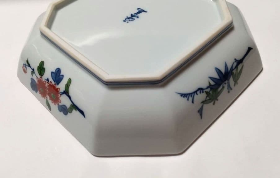 有田焼 源右衛門窯 染錦 木瓜割菊絵 金彩 方皿 未使用品