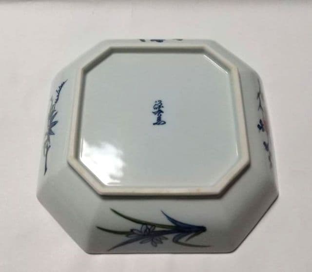 有田焼 源右衛門窯 染錦 木瓜割菊絵 金彩 方皿 未使用品