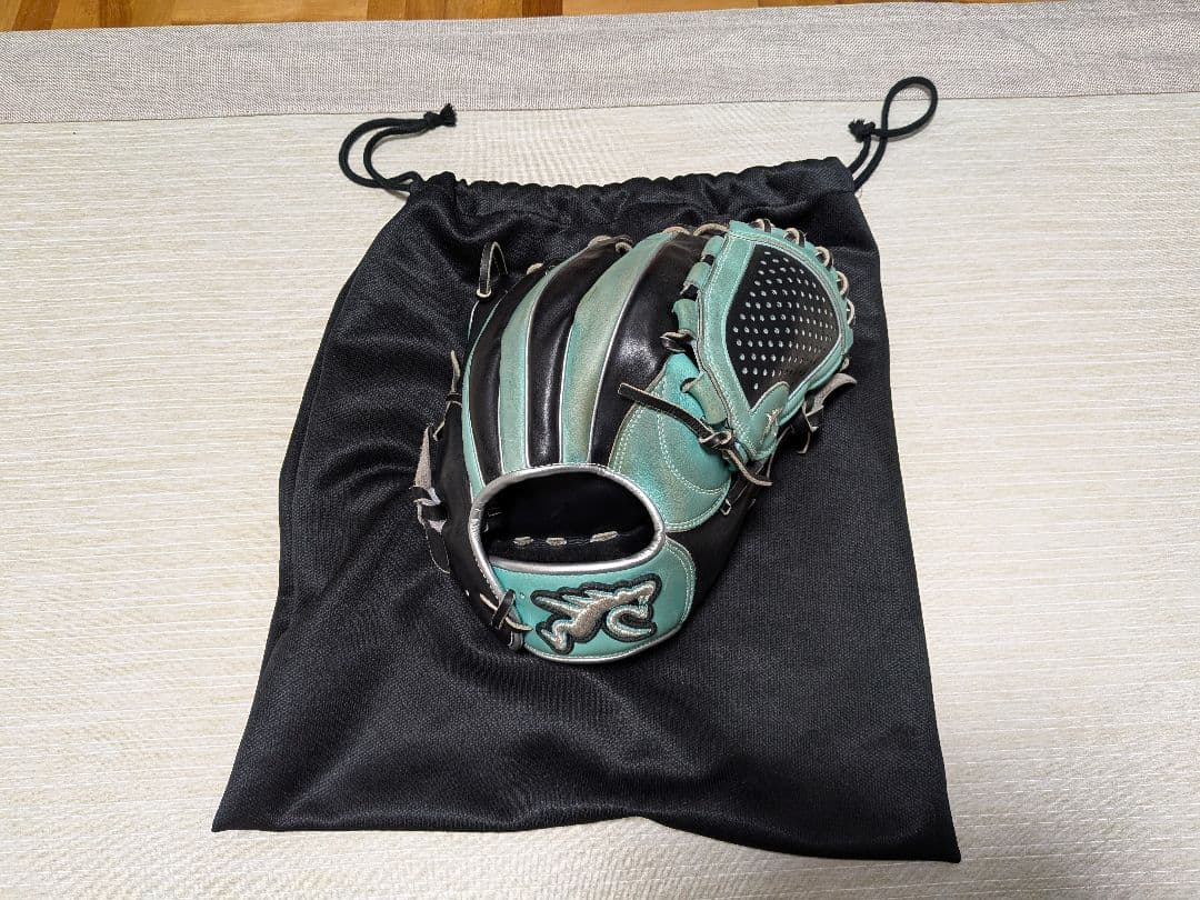 K*9様 GLOVE STUDIO RYU 硬式グラブ　グラブ袋、化粧箱付き