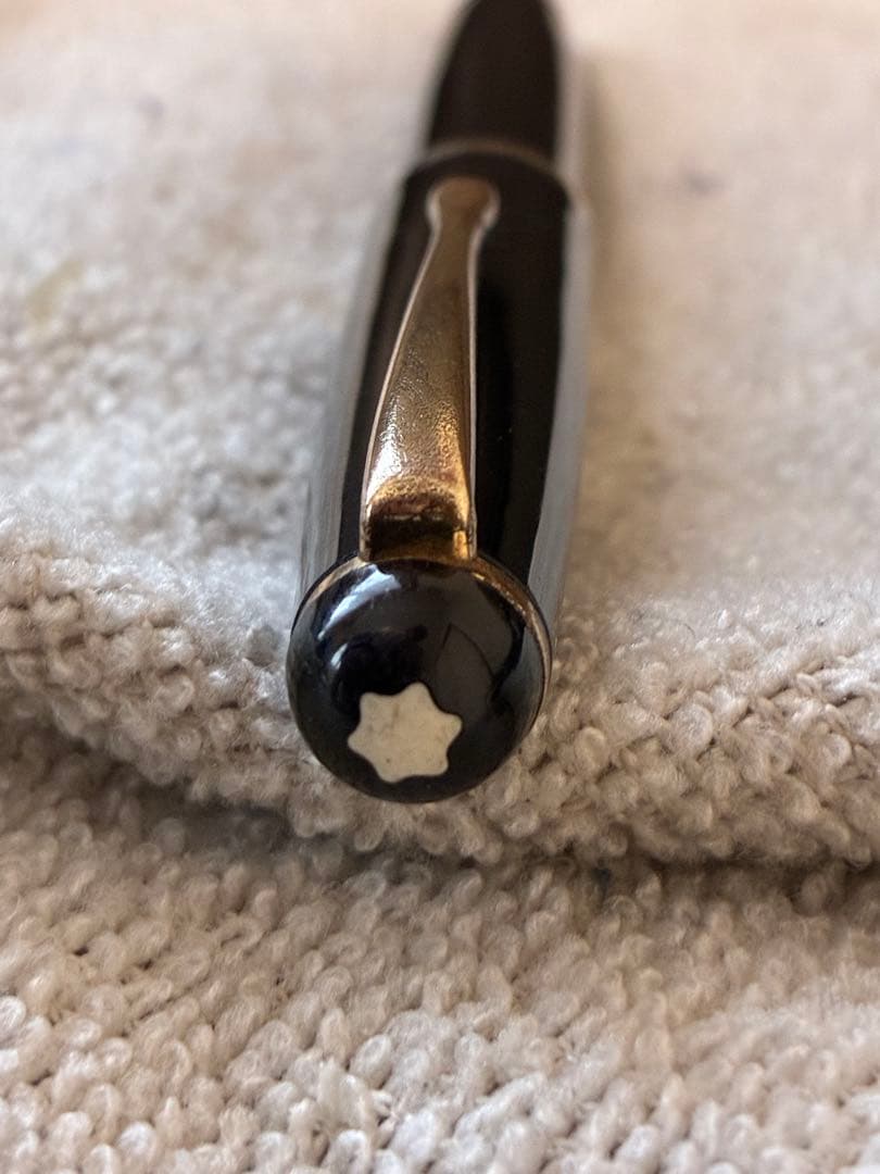 Y*a様 ◾️MONT BLANC モンブラン◾️万年筆◾️吸入筆記未確認◾️ジ