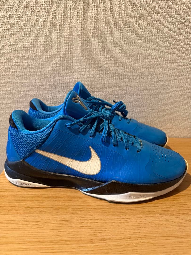 こ*ん様 NIKE KOBE 5 コービー5 ブルー 観賞用 コレクション用