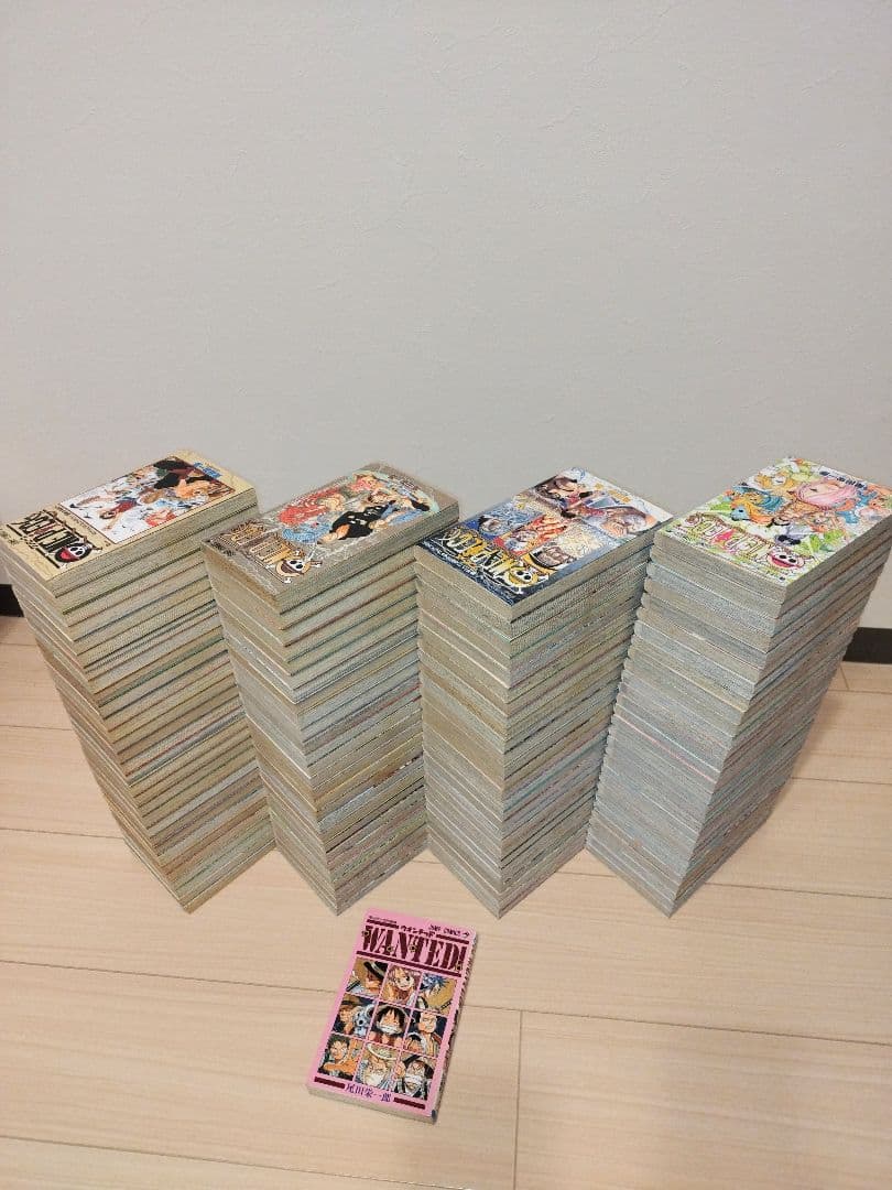 24時間以内発送します！ ワンピース　1〜113巻　 全巻セット+ウォンテッド