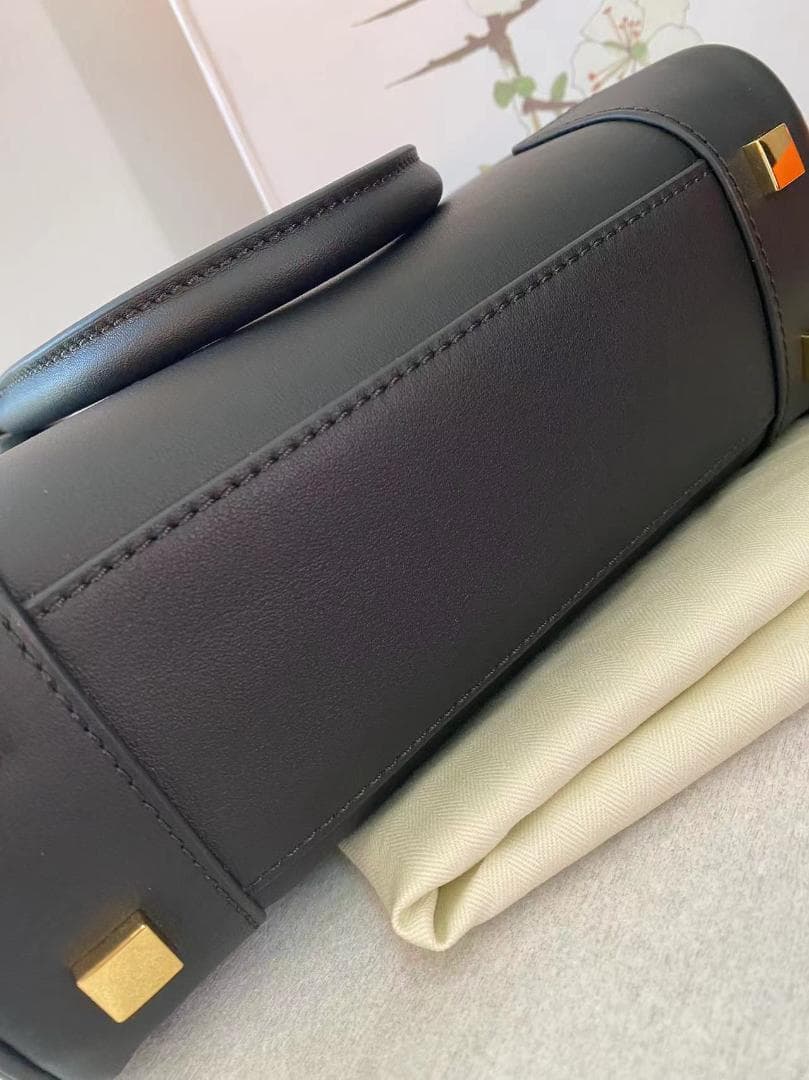 極美　 アマソナ28 2way ハンドバッグ　ショルダーバッグ　黒