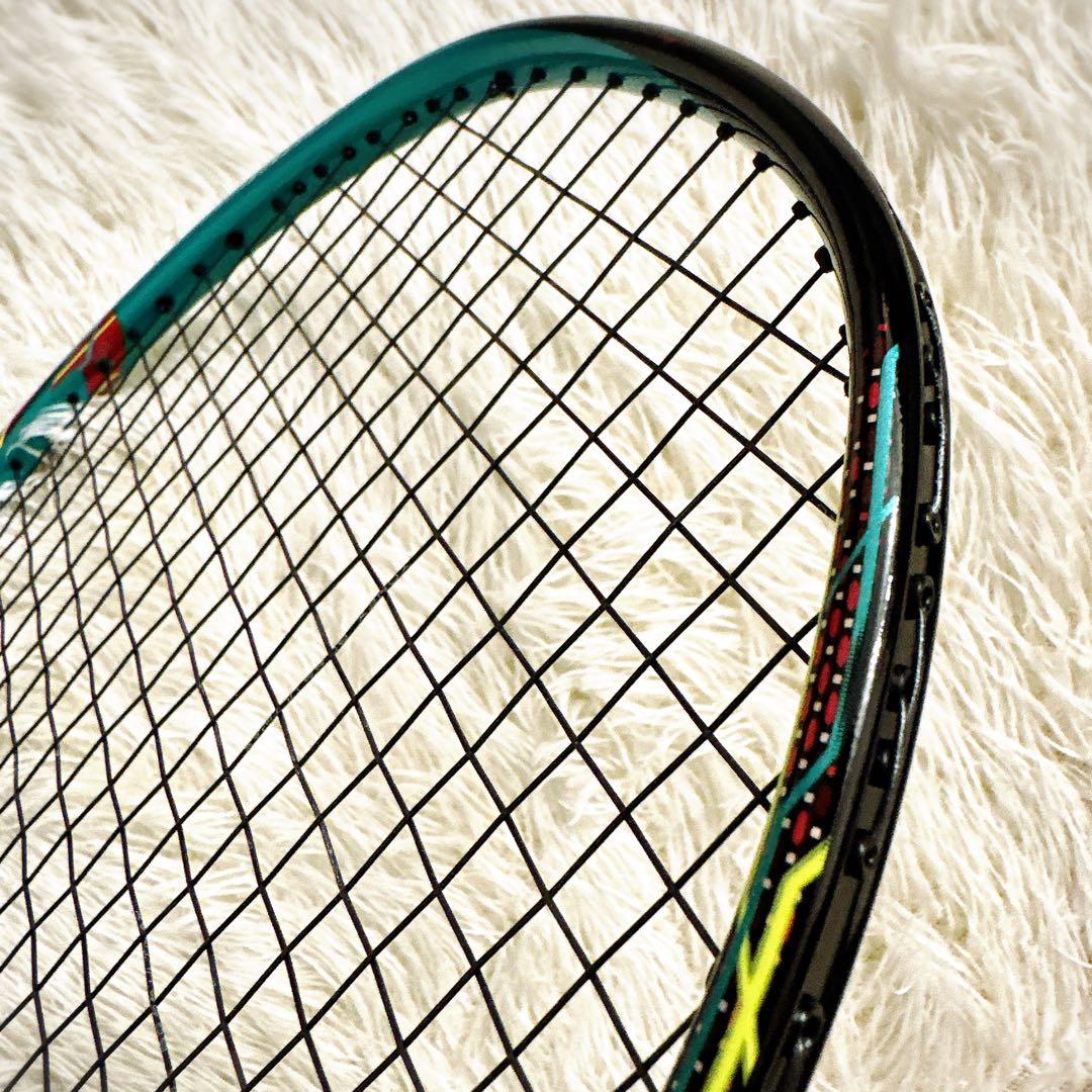未使用に近いYONEX ヨネックス ASTROX skill 88S 4UG5