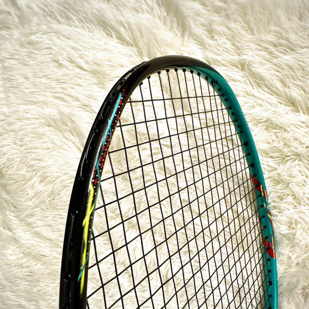 未使用に近いYONEX ヨネックス ASTROX skill 88S 4UG5