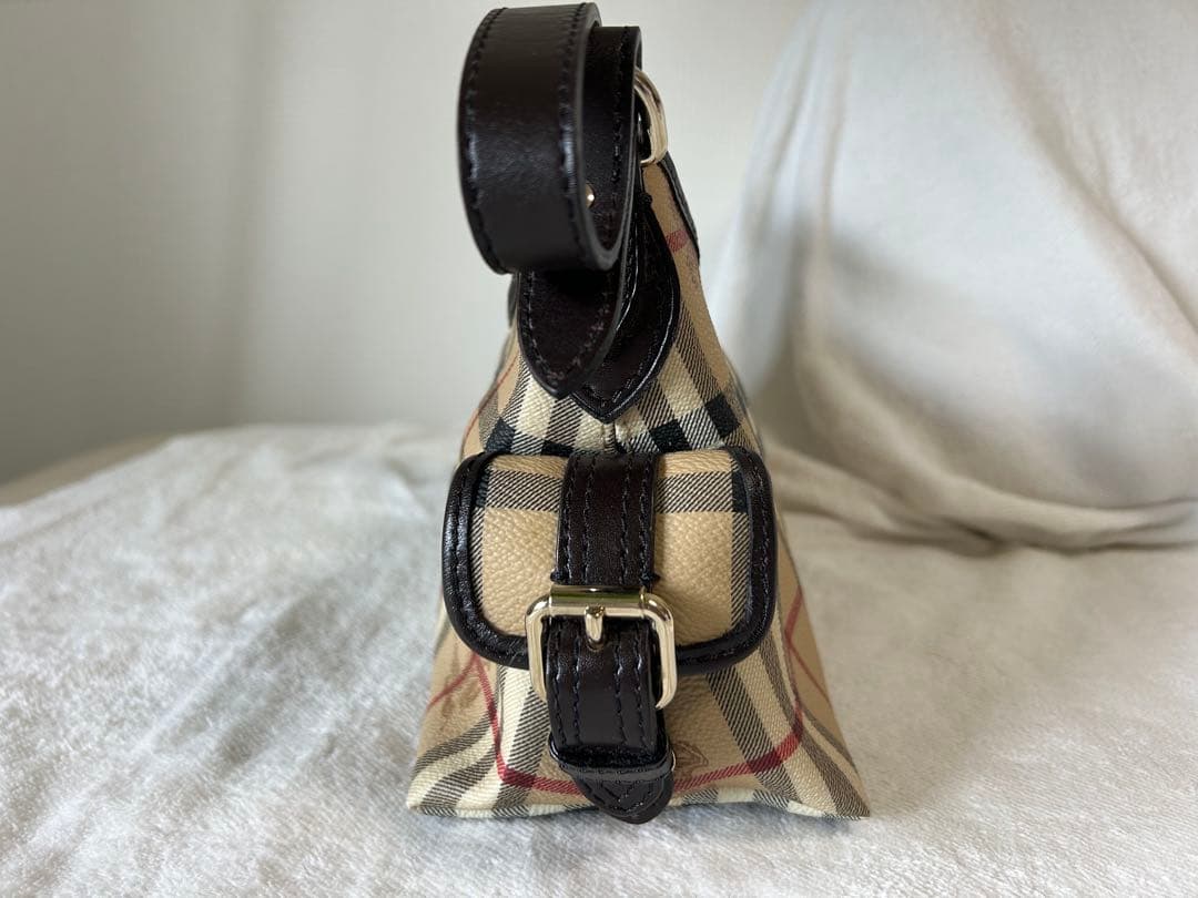 Burberry チェック柄バッグ