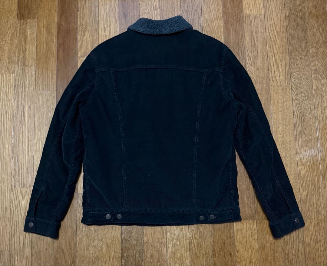 Levi’s（Levi Strauss & Co）　ブラックデニムジャケット
