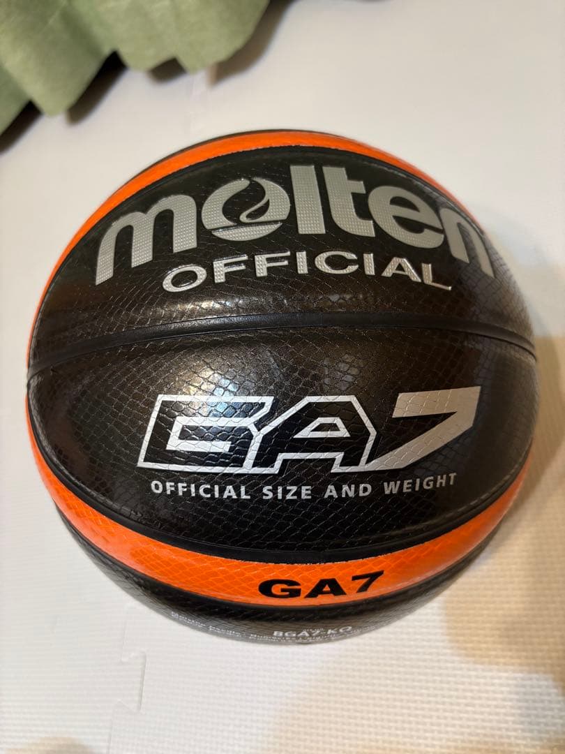 Mikasa CF700 & Molten GA7 バスケットボールセット