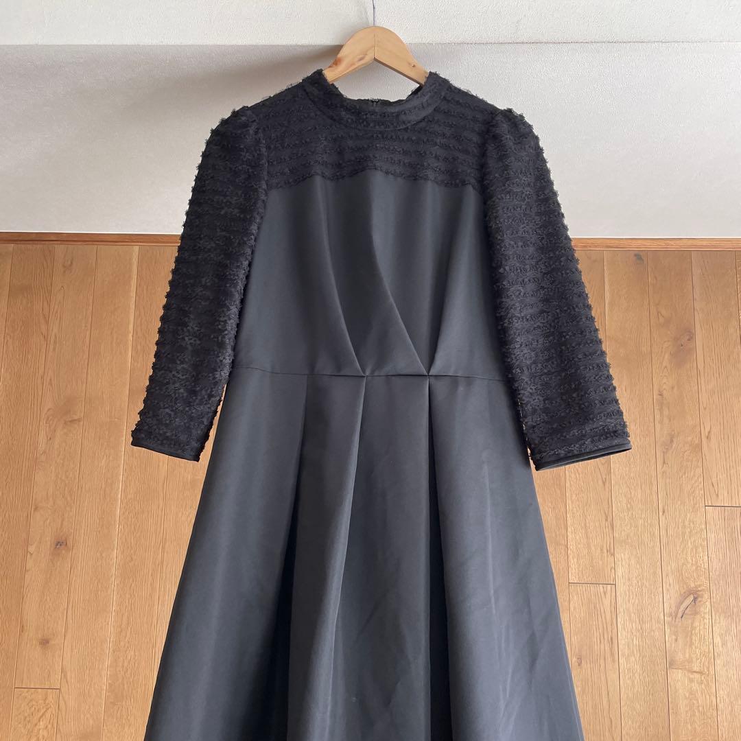 TO BE CHIC ライトグログランレースコンビ ワンピース