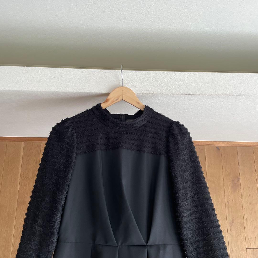 TO BE CHIC ライトグログランレースコンビ ワンピース