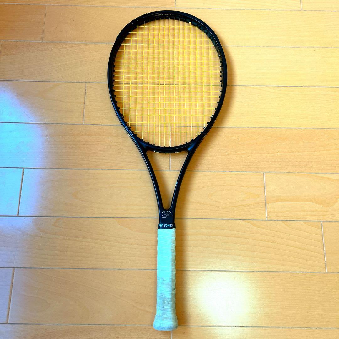 Wilson PRO STAFF RF97 v11 G2 国旗あり　フェデラー
