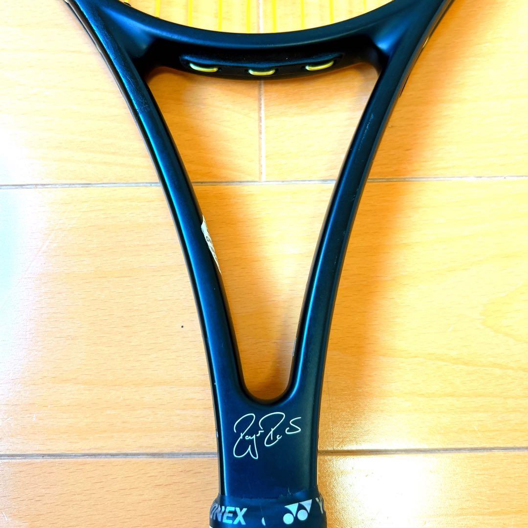 Wilson PRO STAFF RF97 v11 G2 国旗あり　フェデラー