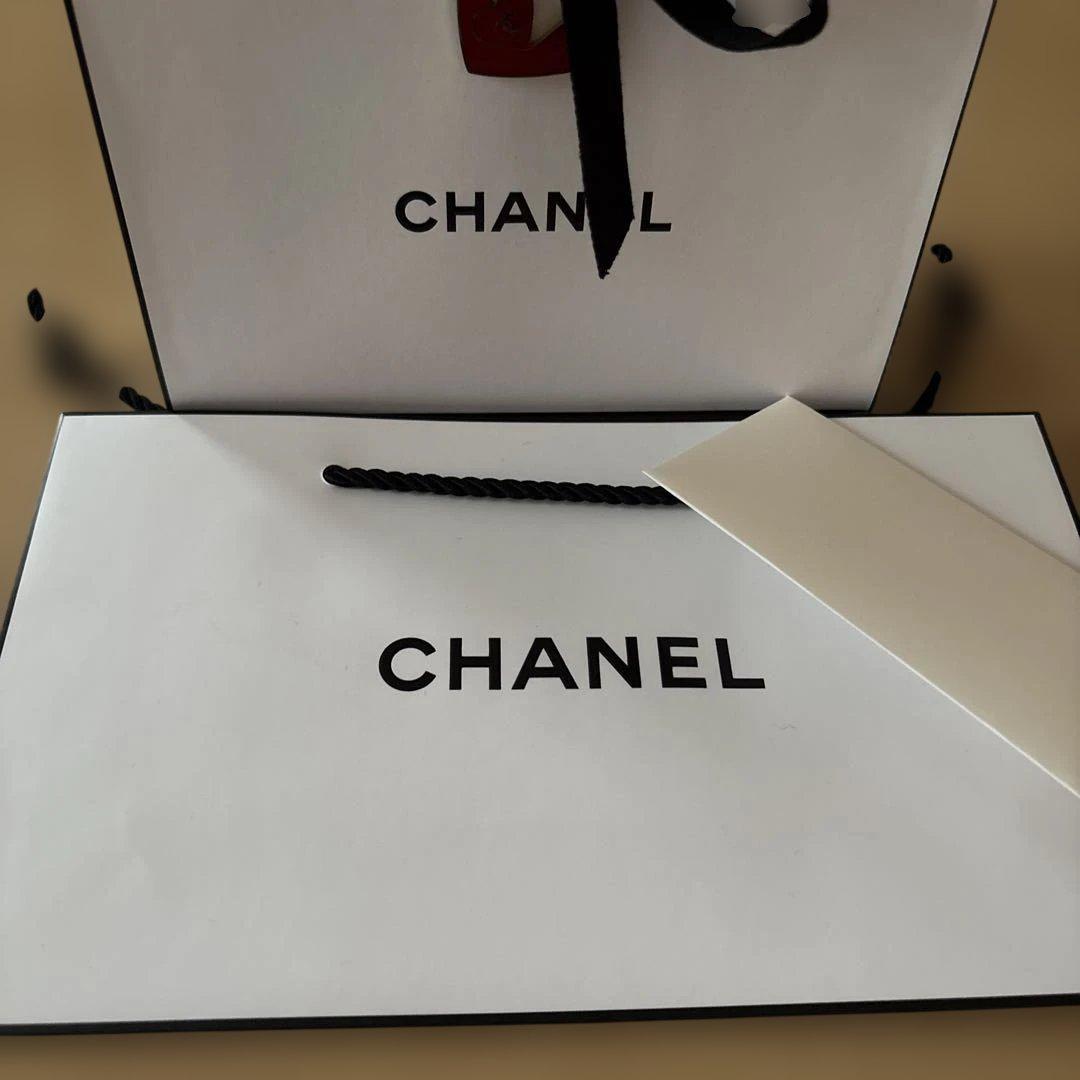 CHANEL レキャトルオンブル　29ココジーン アイシャドウ