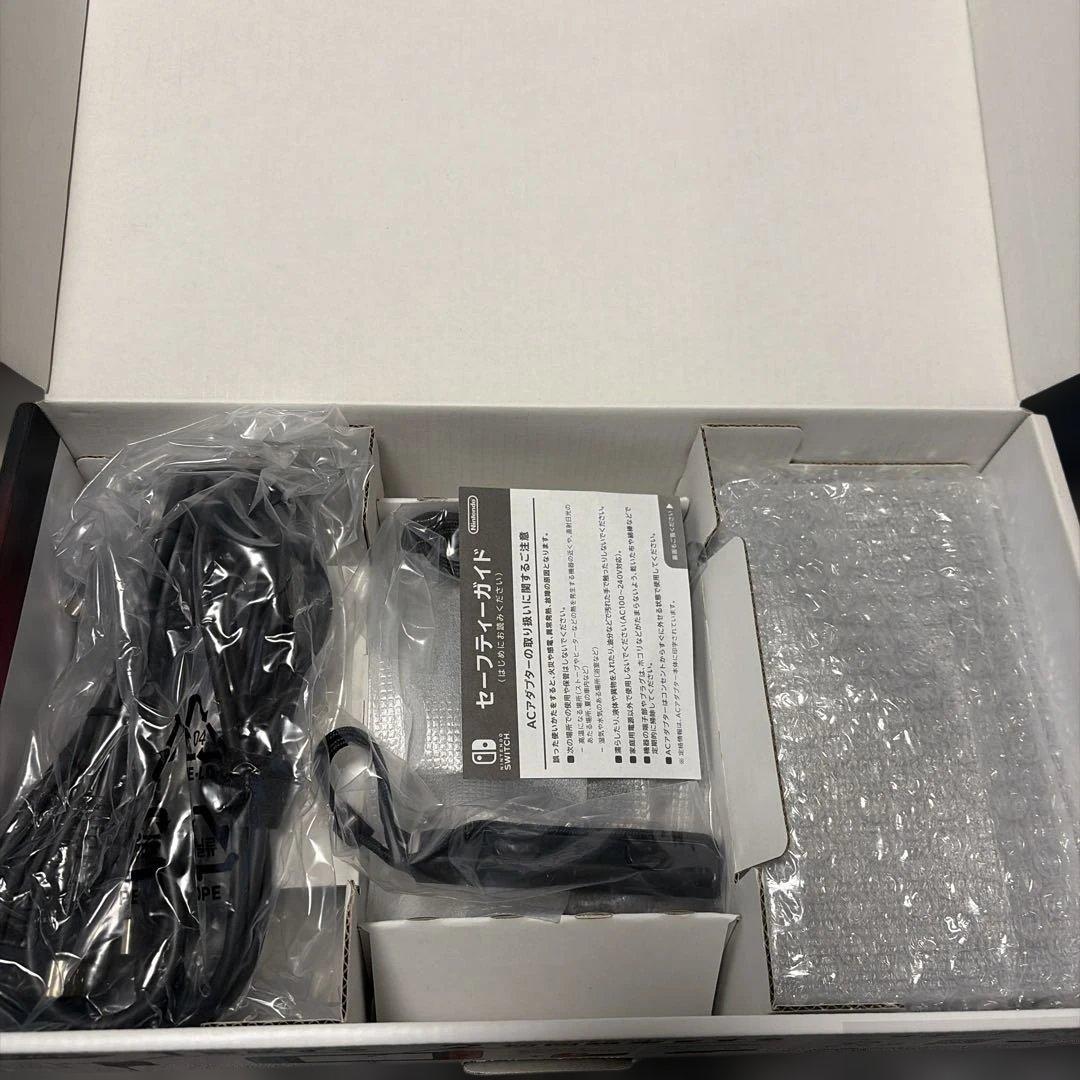 Nintendo Switch 本体一式+おまけ付属品