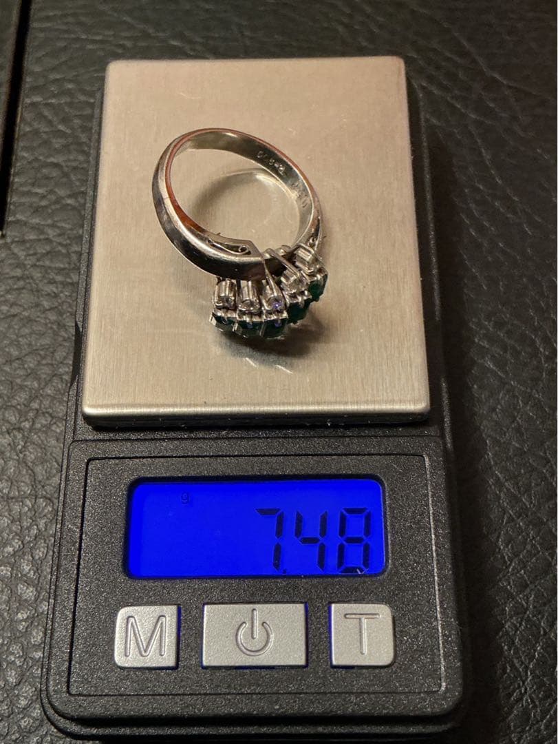 林*柑様 本物保証有り！刻印有り！天然エメラルド0.58ct PT900リング