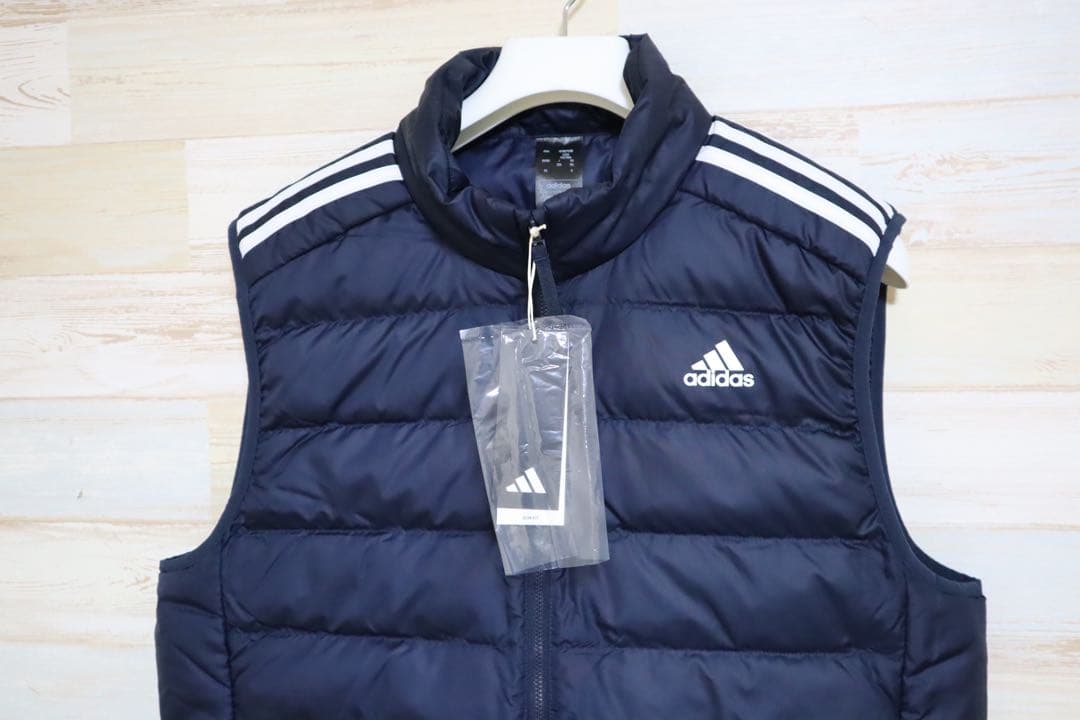 新品 XO adidas メンズ　エッセンシャルズ ダウンベスト　ネイビー