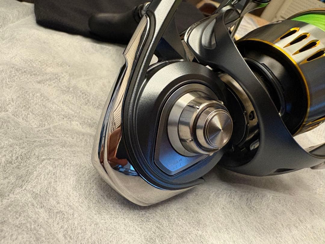 DAIWA 23エアリティ LT4000-XH スピニングリール